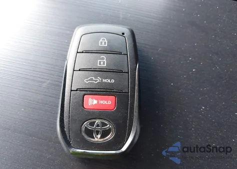 2025 Toyota Tundra Hybrid Platinum Hybrid Crewmax 5.5' Bed z USA, uszkodzony, nr VIN 5TFNC5DB7SX107711